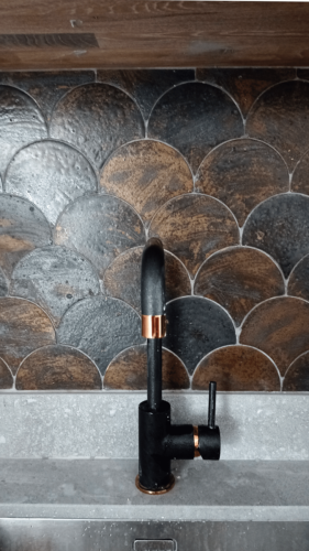Shane Daly Tiling - Fishscale Tile - Utility Backsplash - Close up